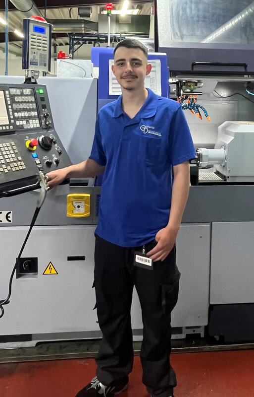 Interview mit Marvin Dittmar – Maschinen- und Anlagenführer, CNC-Drehtechnik