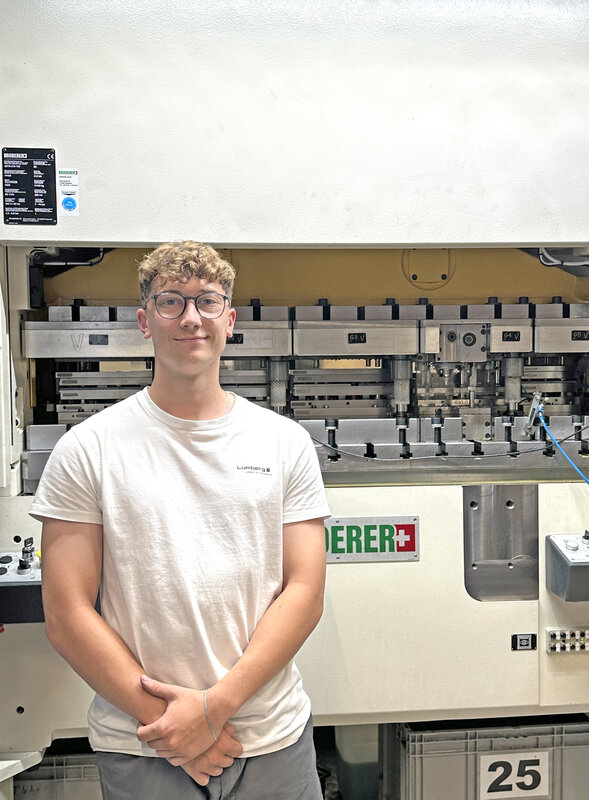 Interview mit Fynn Lakotta – Stanz- und Umformmechaniker